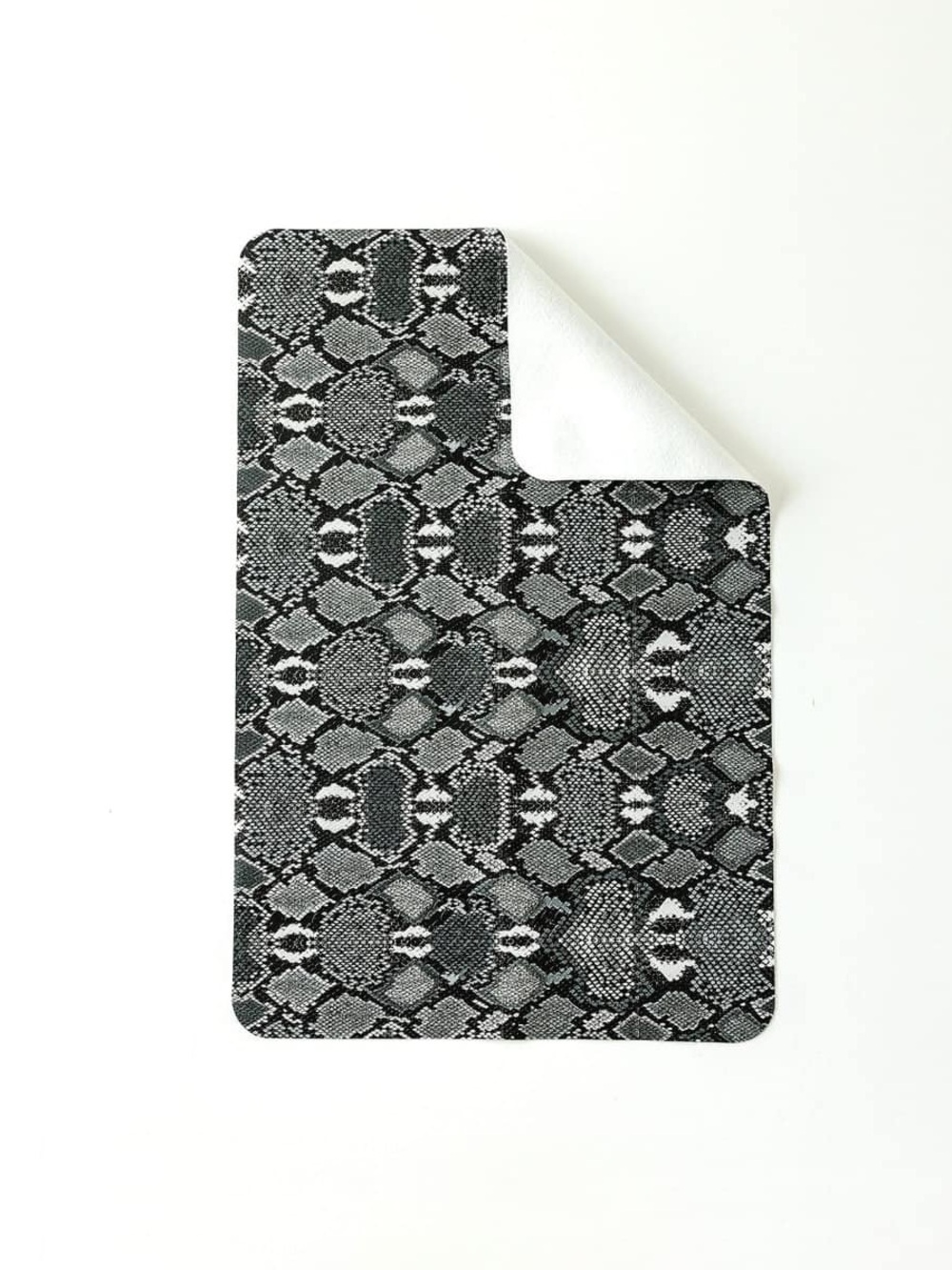 Tush Baby Changing Pad - Python Print - Picture 2 of 7